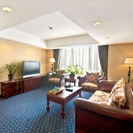 Argyle International Airport Hotel Шанхай Екстер'єр фото